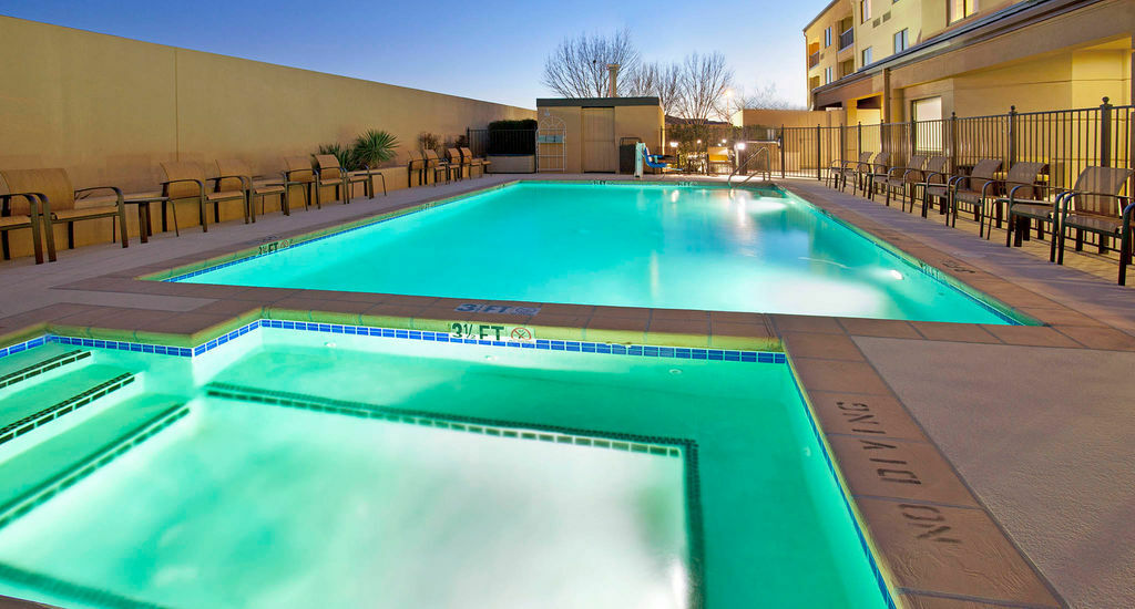 מלון Courtyard El Paso Airport מראה חיצוני תמונה